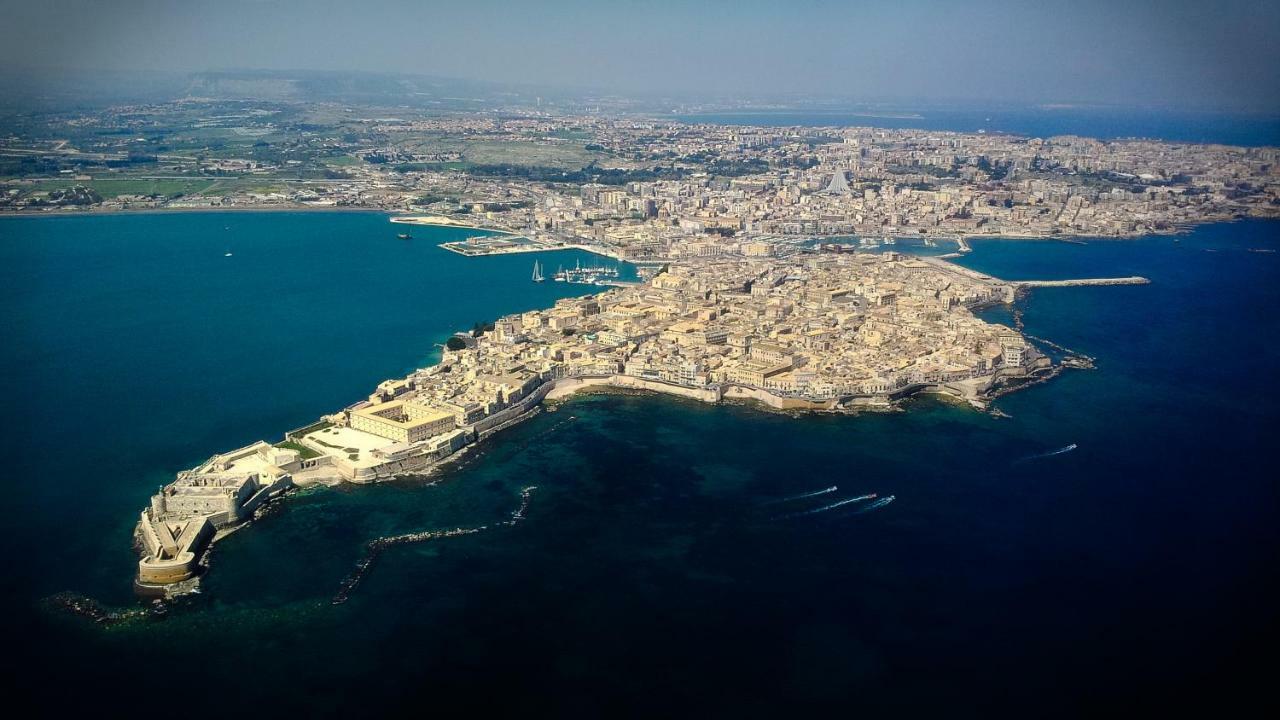 Case Diamante سيراكوزا المظهر الخارجي الصورة