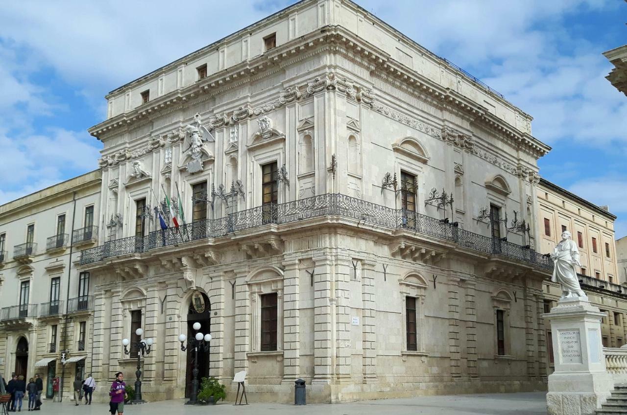 Case Diamante سيراكوزا المظهر الخارجي الصورة